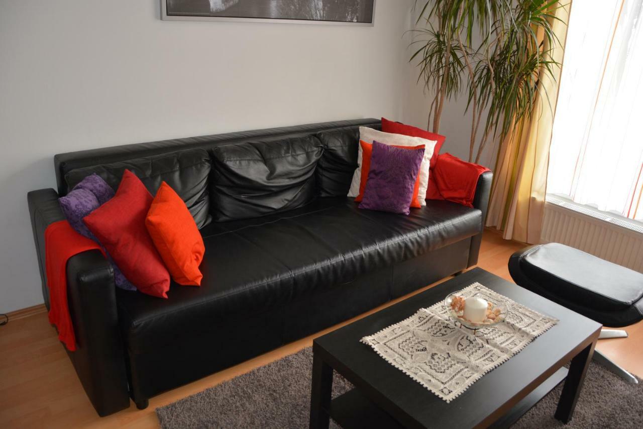 Apartman Zderadova Брно Экстерьер фото