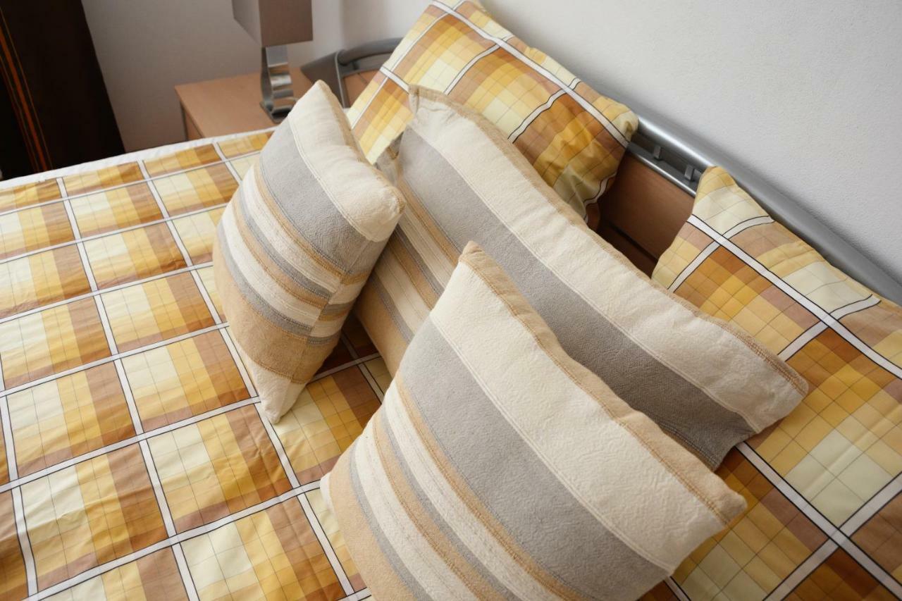 Apartman Zderadova Брно Экстерьер фото